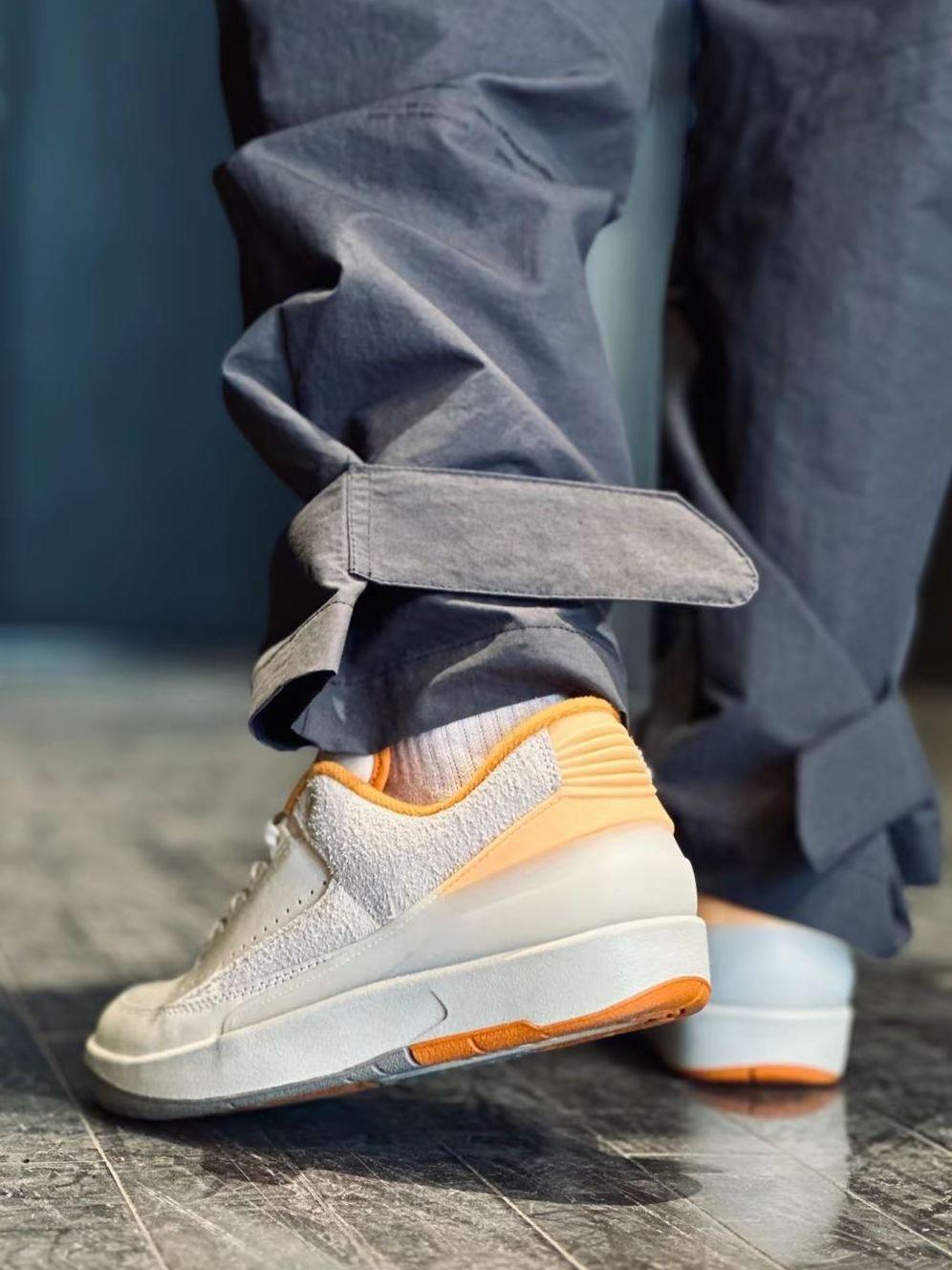 穿搭好鞋种草啦:AJ2蜜桃配色!